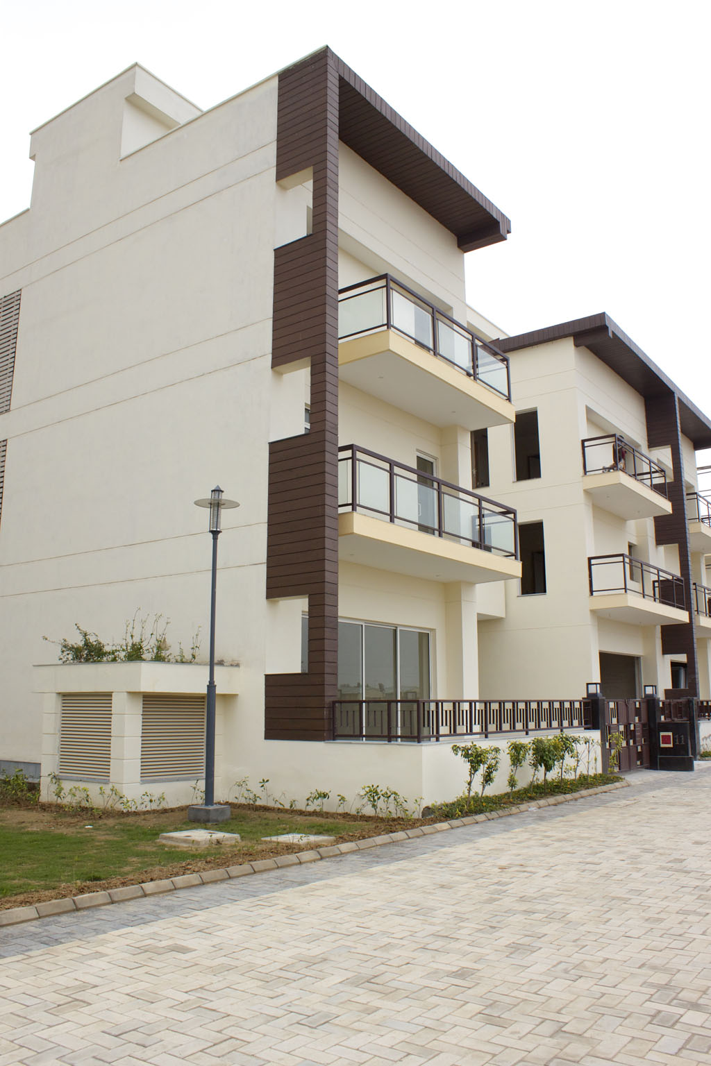Bestech Park View Ananda Exclusive Villas